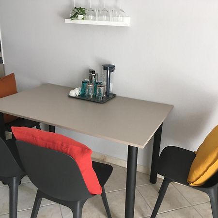 Balatonlelle Apartmanház Exterior foto